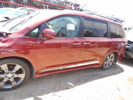 2016 Toyota Sienna SE Burgundy 3.5L AT 2WD #Z24687